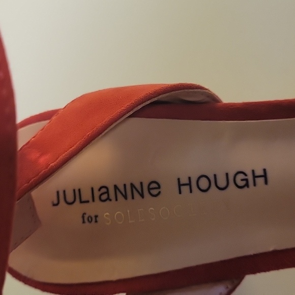 Red Suede Ankle Strap shoes - Picture 7 of 10